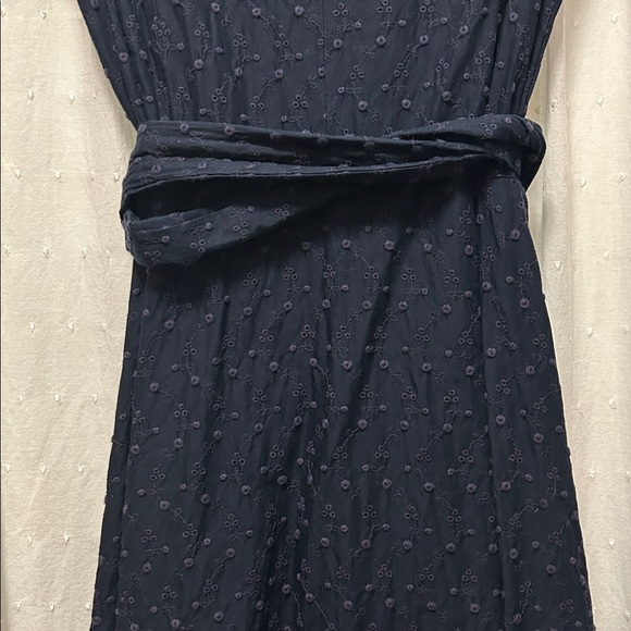 Banana Republic Dress Women’s 6 Navy Eyelet Wrap Cotton Floral Embroidered - Picture 12 of 15